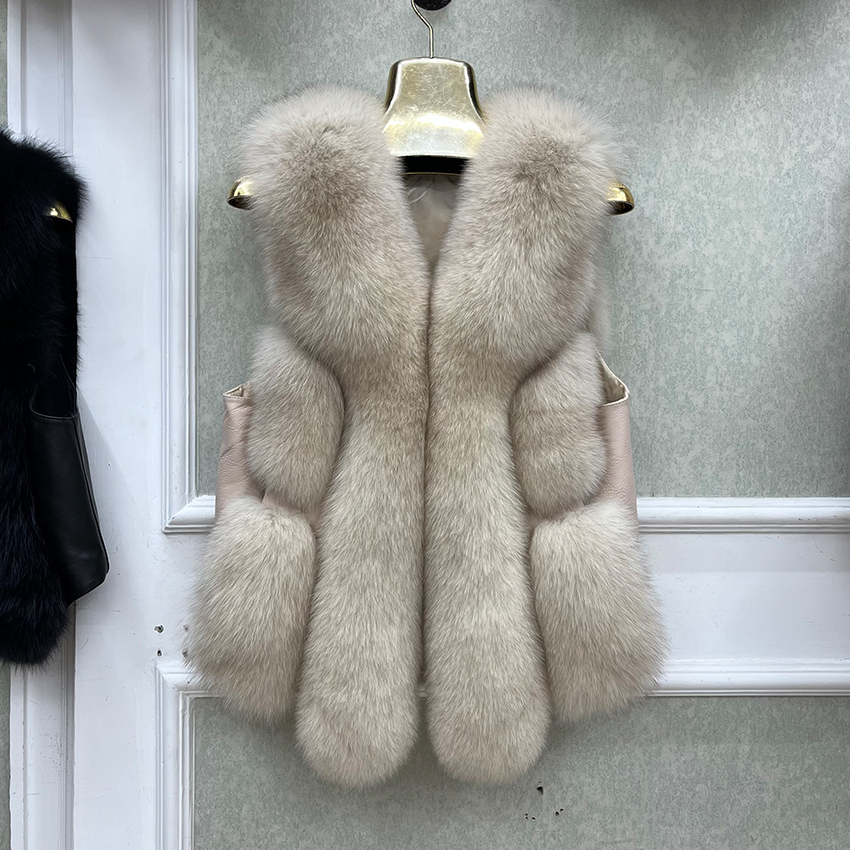 Winter Clothing Trends 2026 - Colete Feminino de Luxo em Pele